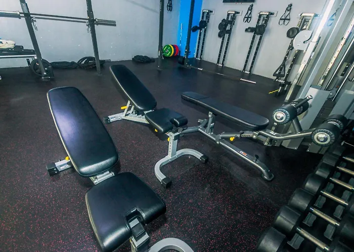 Apartment 2 Bedroom Fantastic Air 3649 Swim Gym Surf 300 Mb *