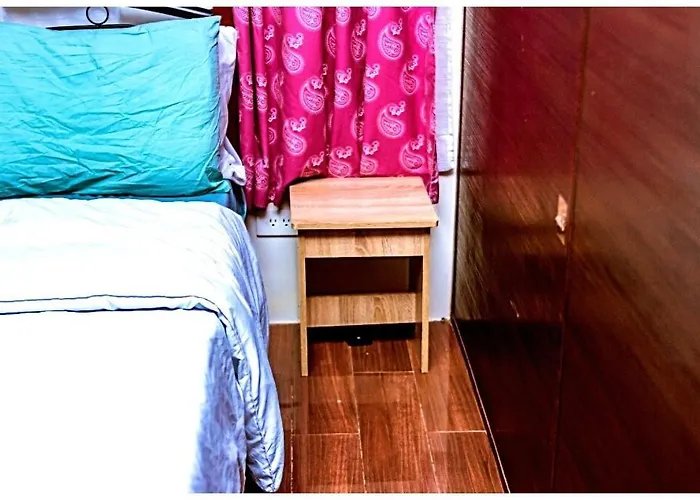 2 Bedroom Fantastic Air 3649 Swim Gym Surf 300 Mb Apartment