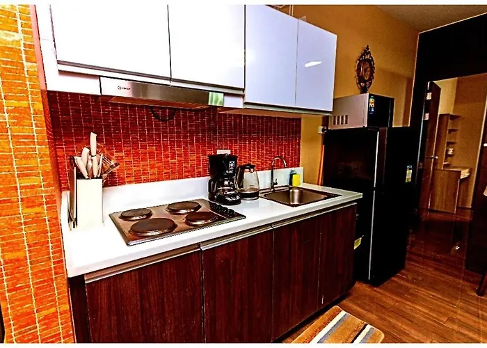 2 Bedroom Fantastic Air 3649 Swim Gym Surf 300 Mb Apartment