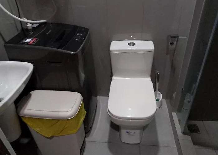 Apartment 2 Bedroom Fantastic Air 3649 Swim Gym Surf 300 Mb Manila