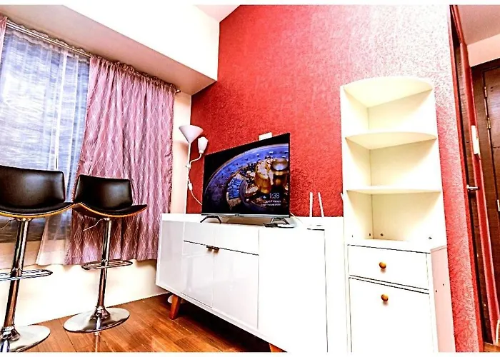 2 Bedroom Fantastic Air 3649 Swim Gym Surf 300 Mb Apartment