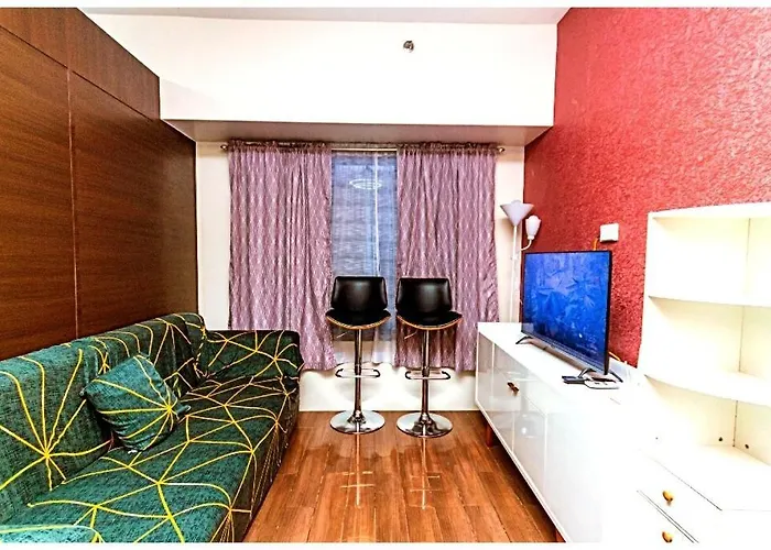 Apartment 2 Bedroom Fantastic Air 3649 Swim Gym Surf 300 Mb Manila