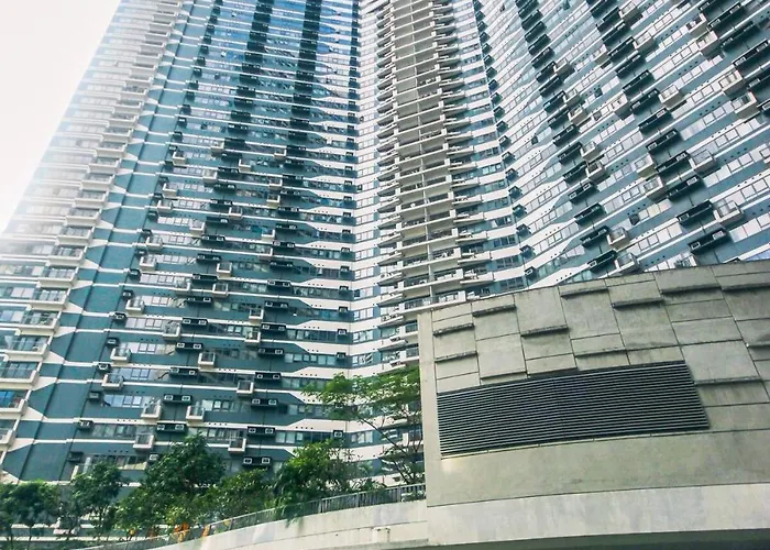 2 Bedroom Fantastic Air 3649 Swim Gym Surf 300 Mb Manila